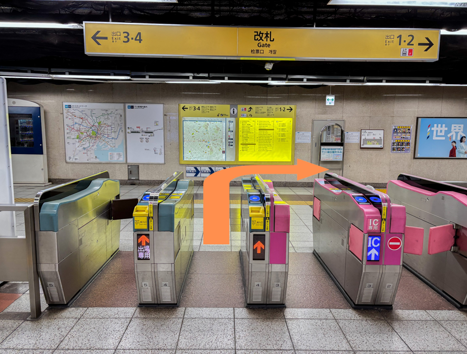千川駅の改札口
